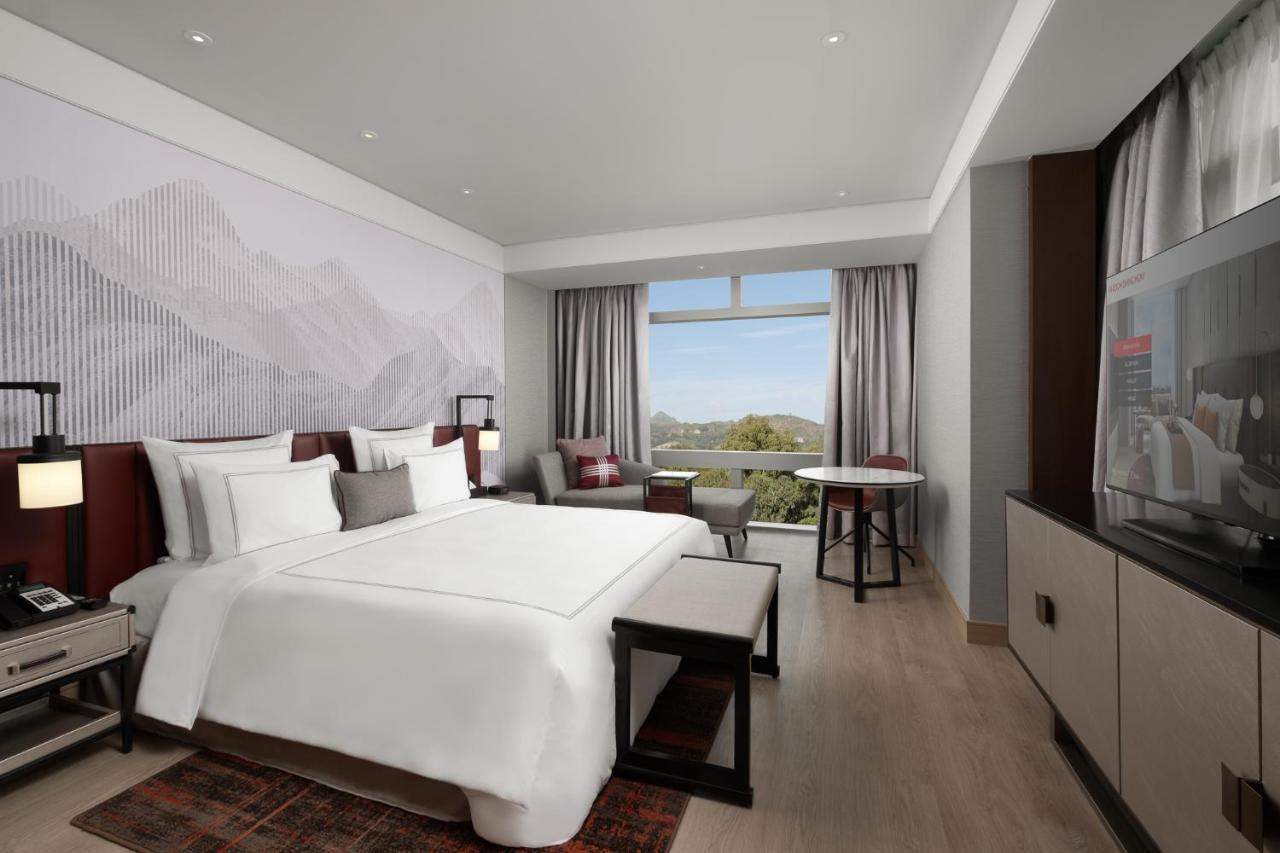 Swissotel Clark Philippines Clark Field Екстериор снимка