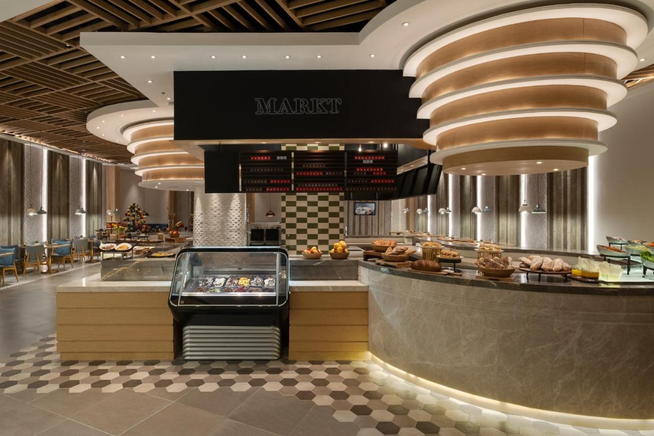 Swissotel Clark Philippines Clark Field Екстериор снимка